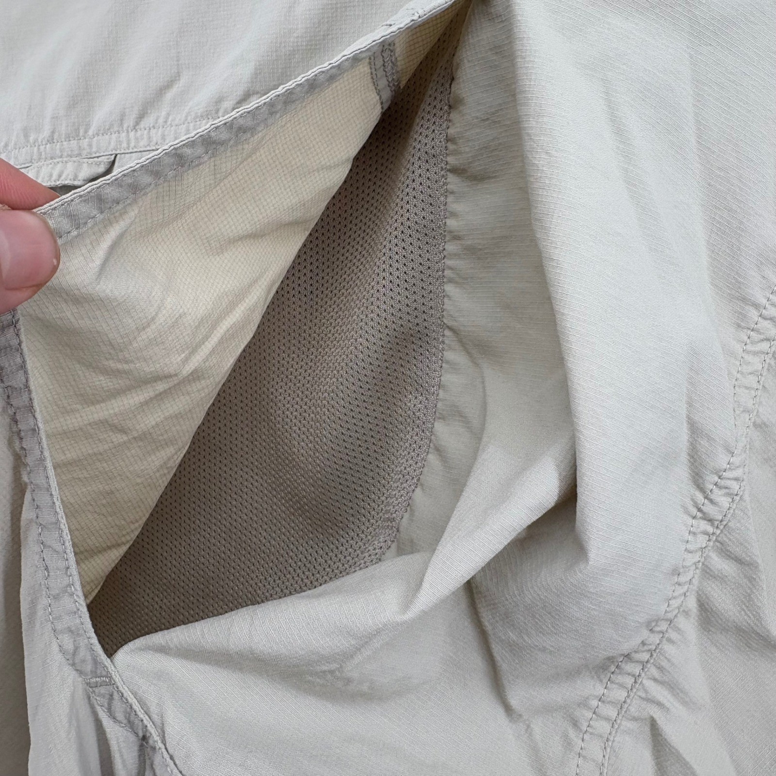 Columbia Titanium Long Sleeve Button Up Shirt Men's XXL Tan Fishing Outdoor