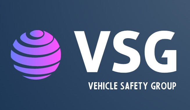 ROUND BUTTON LOW PROFILE FLUSH FIT AMBER LED STROBE EMERGENCY WARNING LIGHT