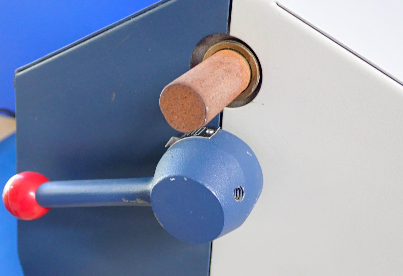 Burrell Scientific Model 75 Wrist Action Shaker with Power Cord