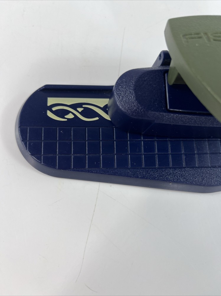 Fiskars Wave Braid Continuous Edge Border -Twisted Rope-Card Craft-Scrapbook