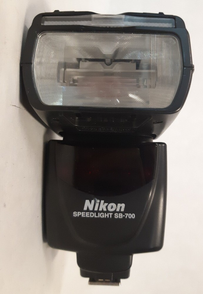 Nikon Speed Light SB-700 Untested