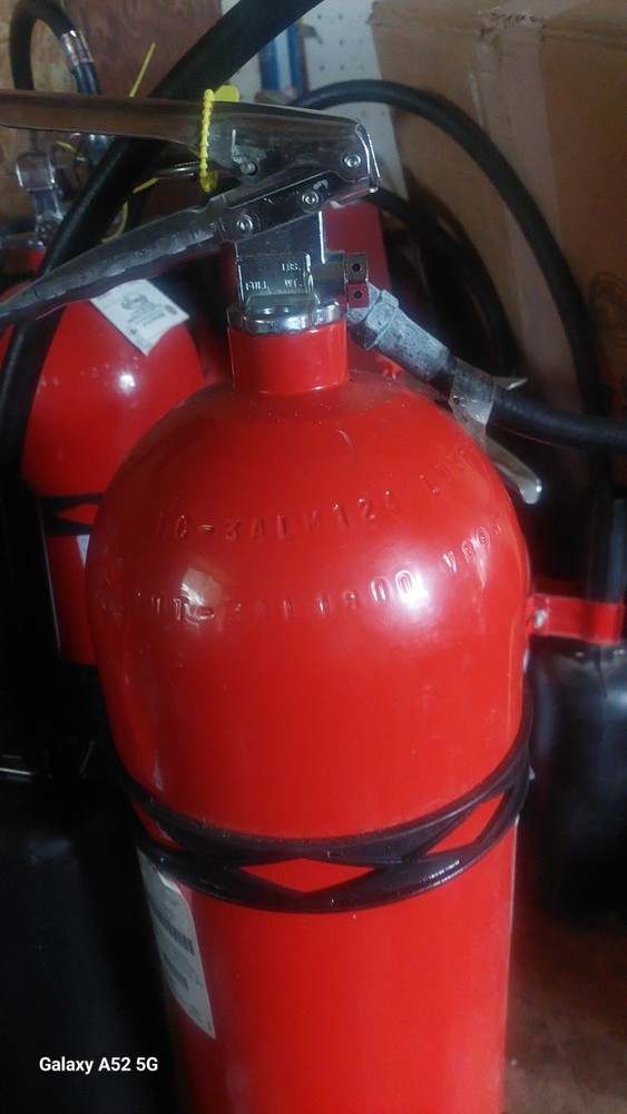 AMEREX 15LB CO2 FIRE EXT