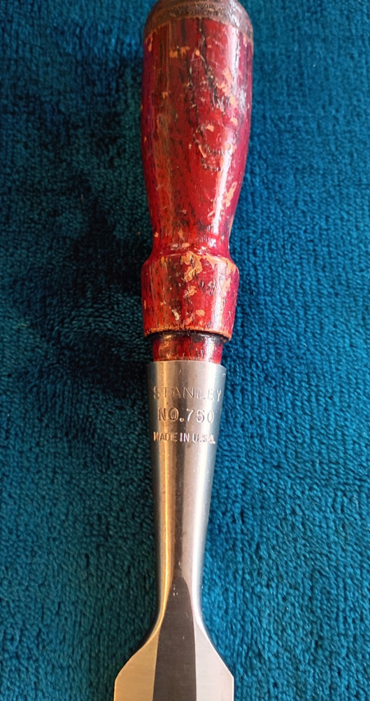 Marked Stanley No. 750 1” Socket Chisel Excellent Condition.