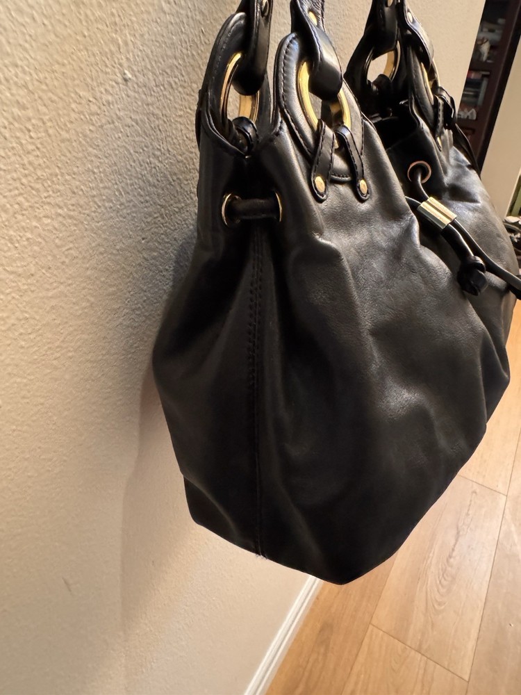 MICHAEL Michael Kors Leather Ludlow Drawstring Shoulder Bag Black