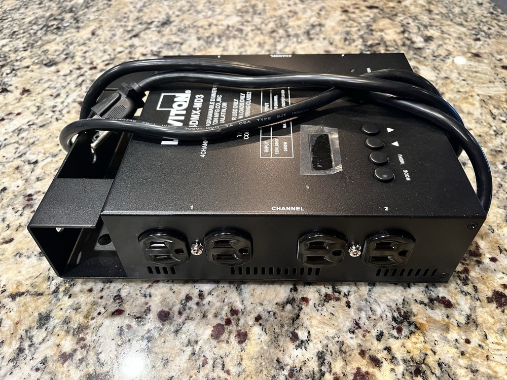 Leviton D4DMX-MD3 4-Channel Programmable Dimmer Pack