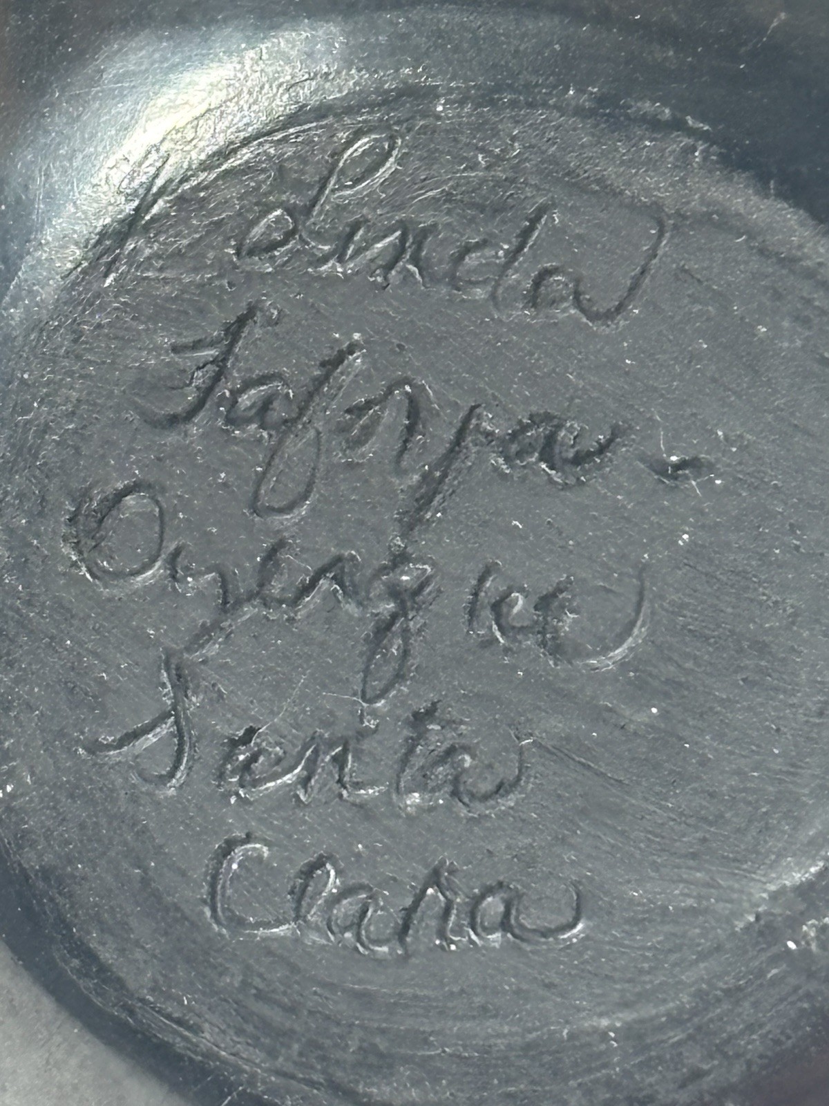 Linda Tafoya-Oyenque Santa Clara Pueblo Carved Blackware Pottery Bowl- Excellent