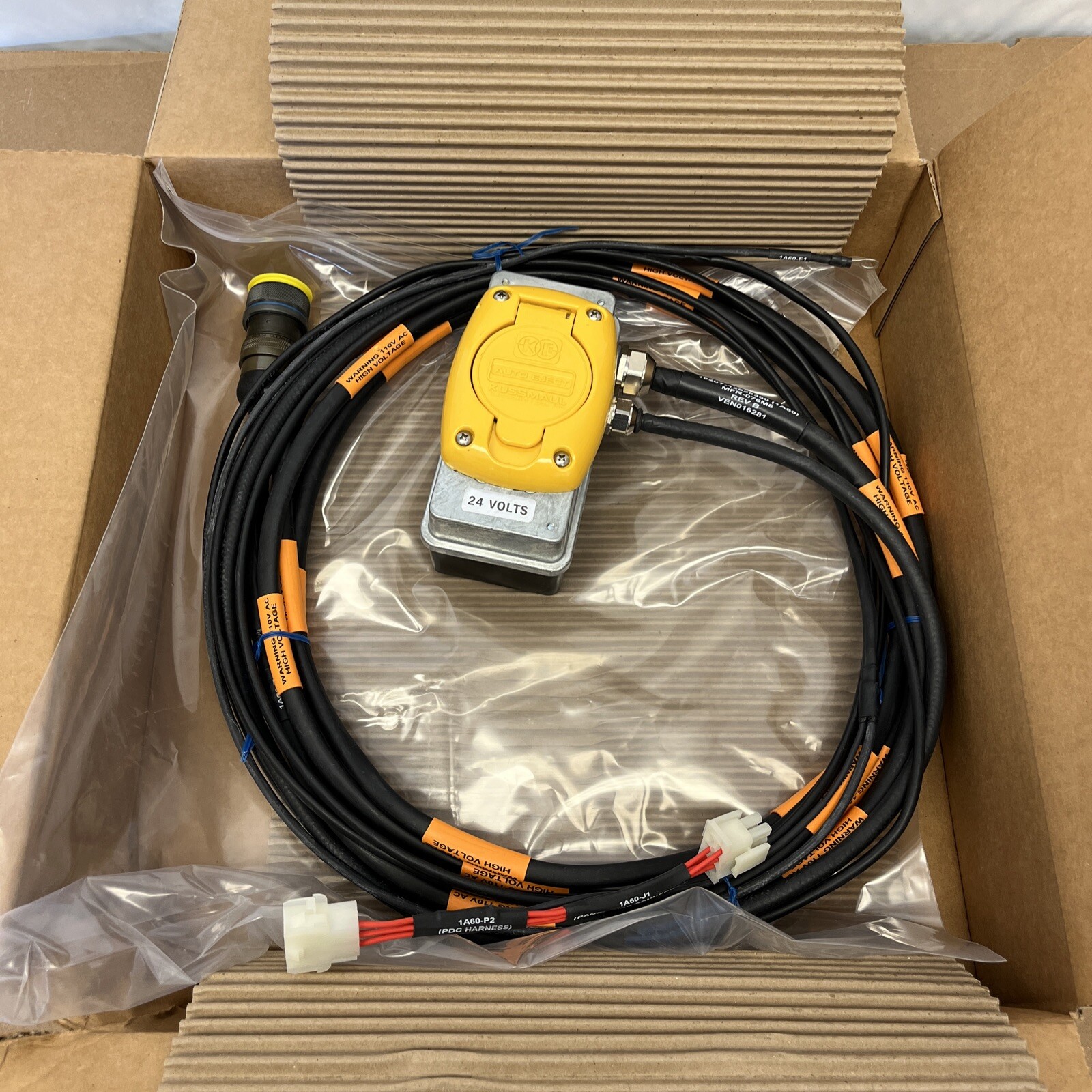 Kussmaul 091-55-20-120-24 Super Auto Eject 20A Shore Power Ambulance 120V 24V