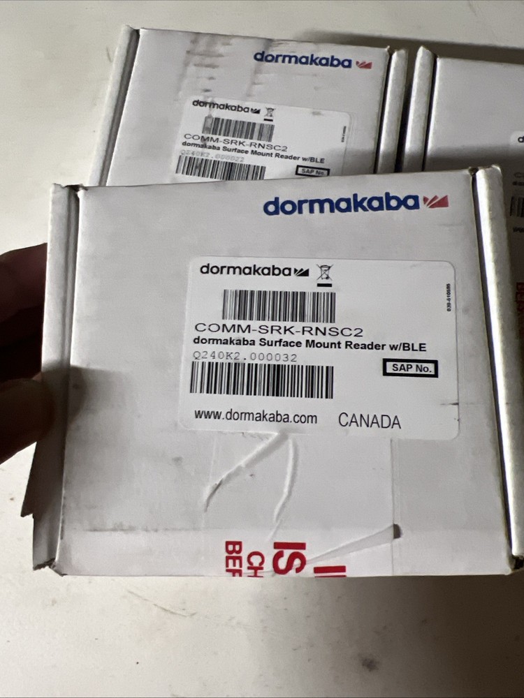 Dormakaba COMM-SRK-RNSC2 Surface Mount Reader with BLE 0L-SRKRNSC2