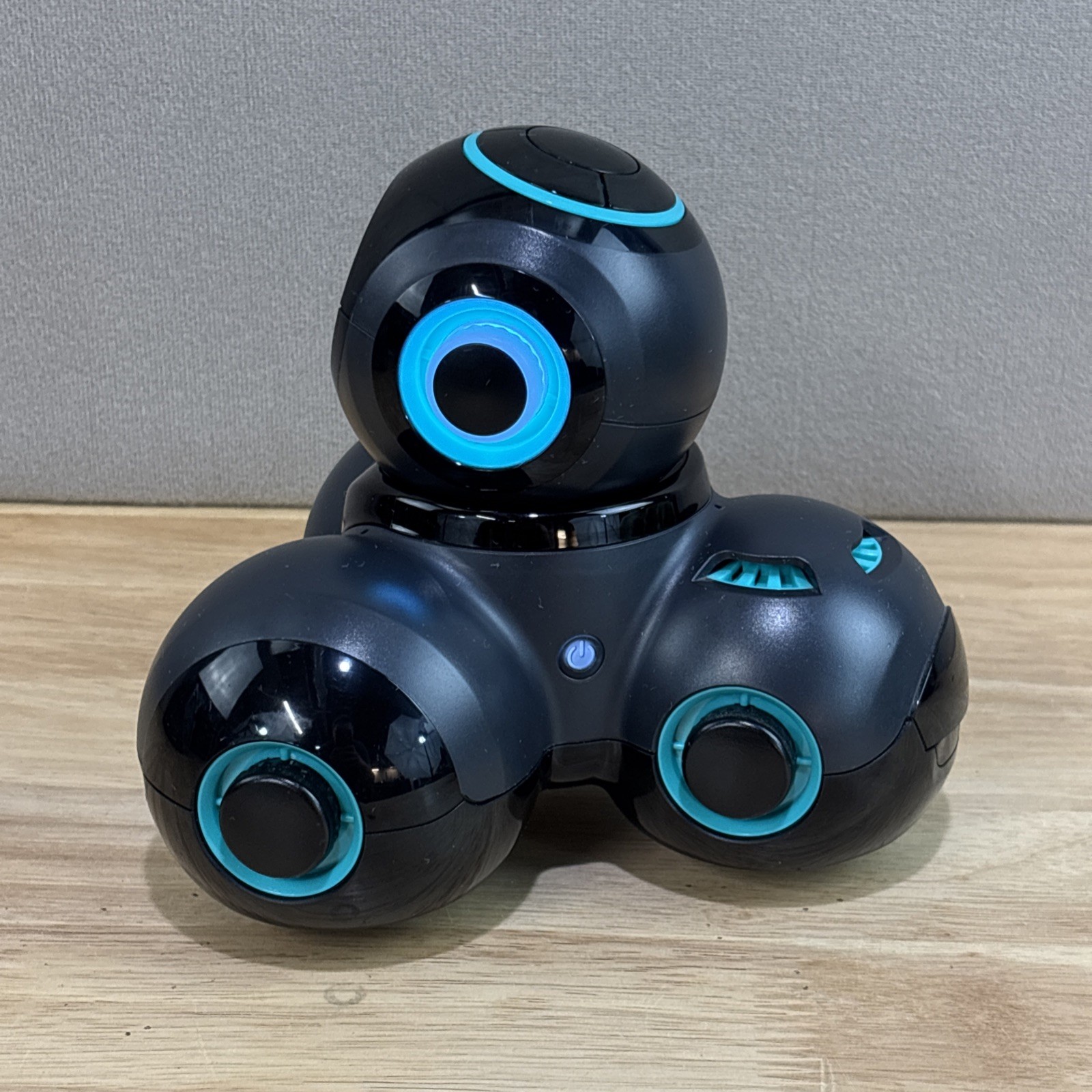 Wonder Workshop CUE Coding Cleverbot QU01 - Works!