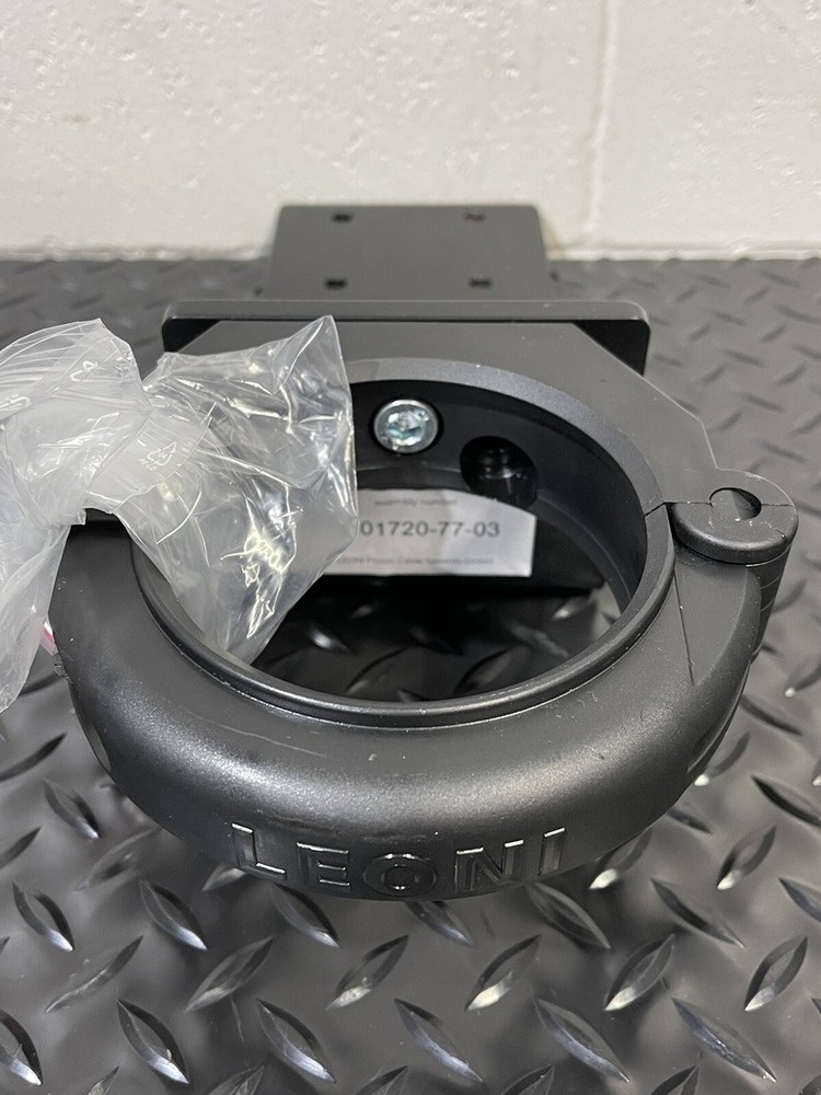 LEONI B01720-77-03 ROBOTIC CABLE MANAGEMENT