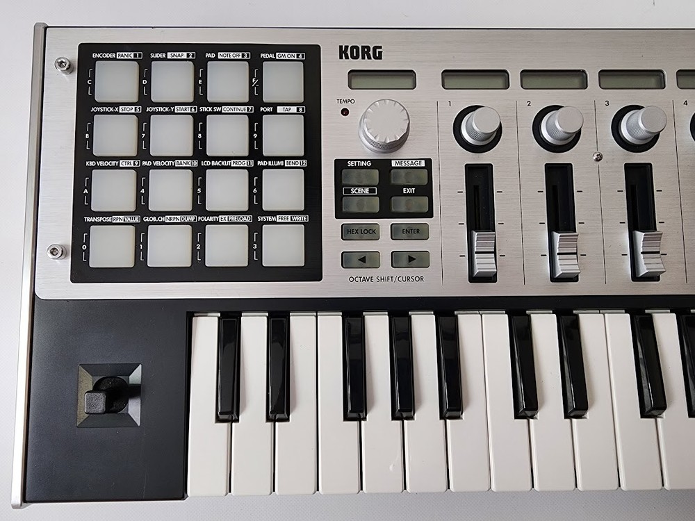 KORG MC-1 MIDI keyboard micro midi controller keyboard