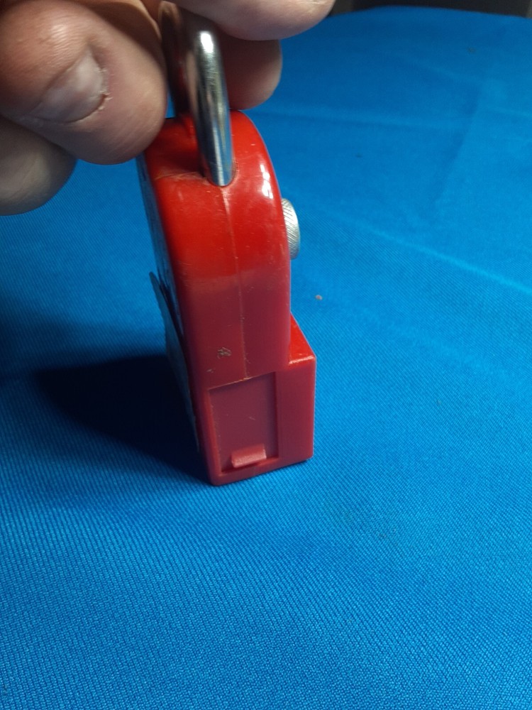 Hampton Dial Combination Lock - RED -Plus Secret Compartment Vtg 2” .X.