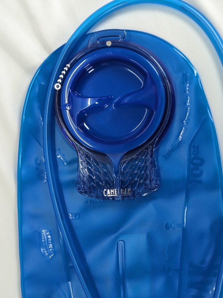 CAMELBAK M.U.L.E. Hydration 3L 100oz Black Backpack W/ Bladder & Quick link