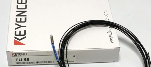 KEYENCE FU-68 Fiber Optic Sensor New✦KD