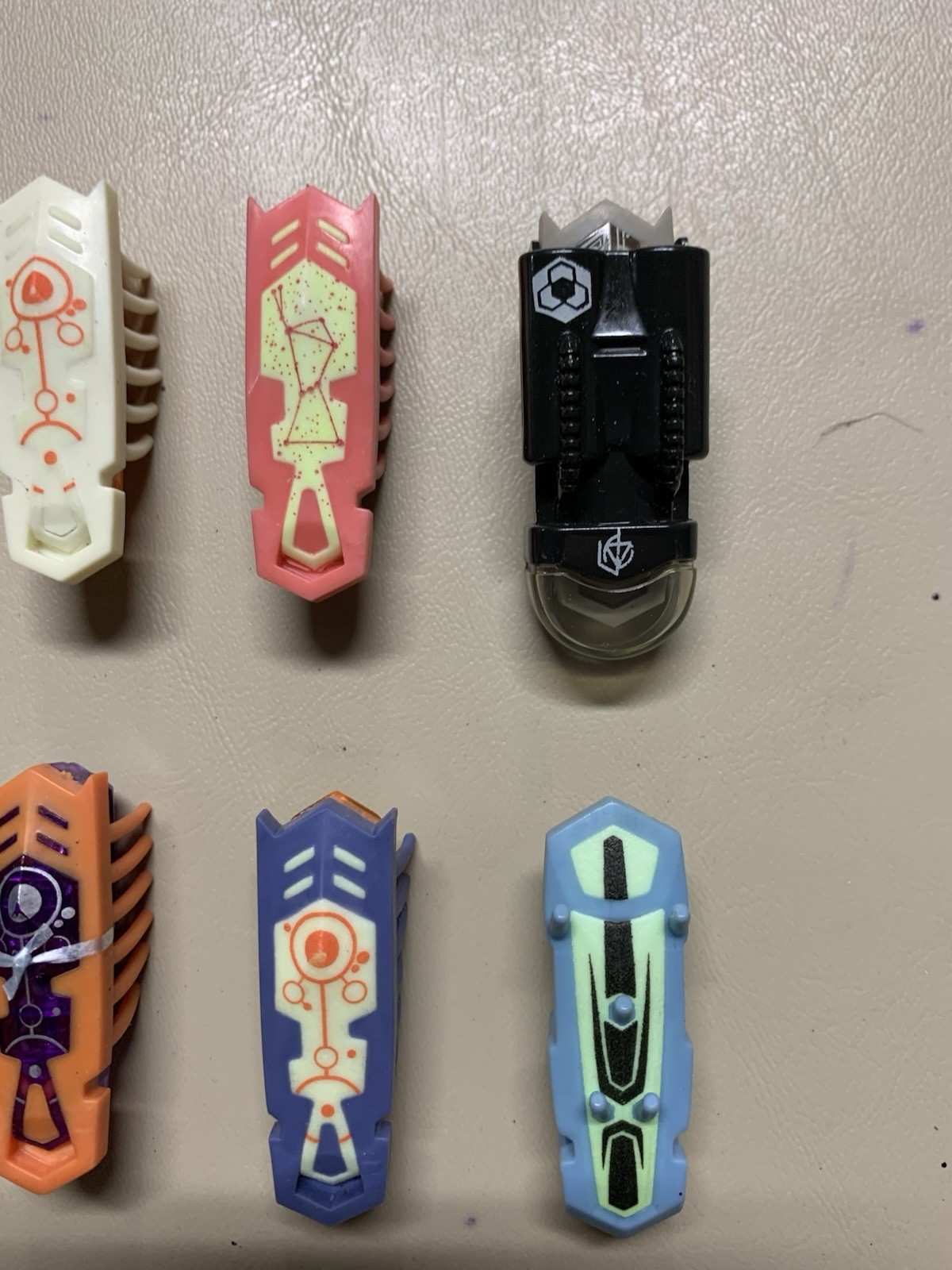 Hexbug Nano Bug Lot (14 Bugs) & Various Habitat and Space Playset Pieces-**Read*