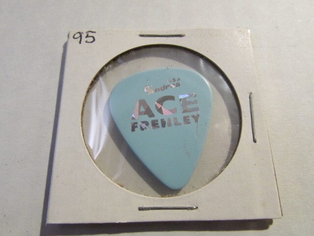 ACE FREHLEY Kiss 1995 Bad Boys Tour Signature SKY BLUE GUITAR PICK