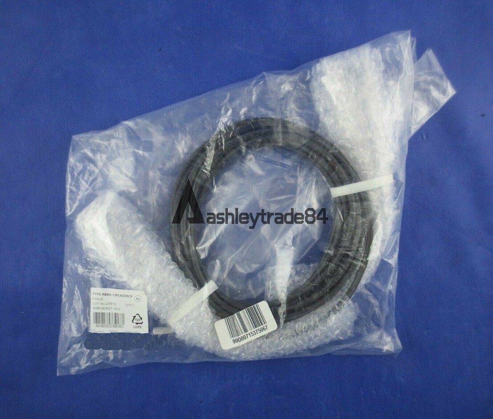 1PCS NEW R88A-CR1A005CF Cable for encoder