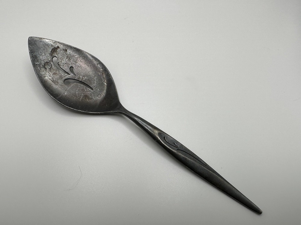 Vintage Community Flight Silver plate Pie Server 8.75”