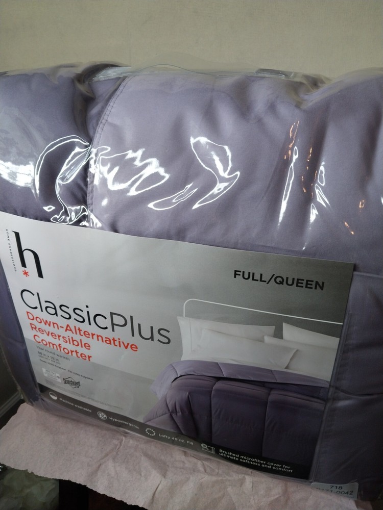 Home Expressions Classic Plus Down Alternative Reversible Comforter Full/Queen