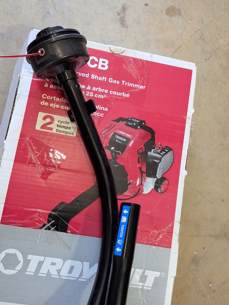 Troy-Bilt Gas String Trimmer - Red, 16in (TB25CB)
