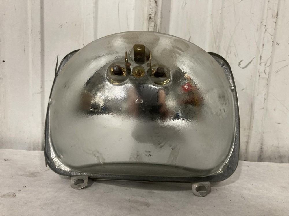 Capacity SABRE 5 Right/Passenger Headlamp - Used