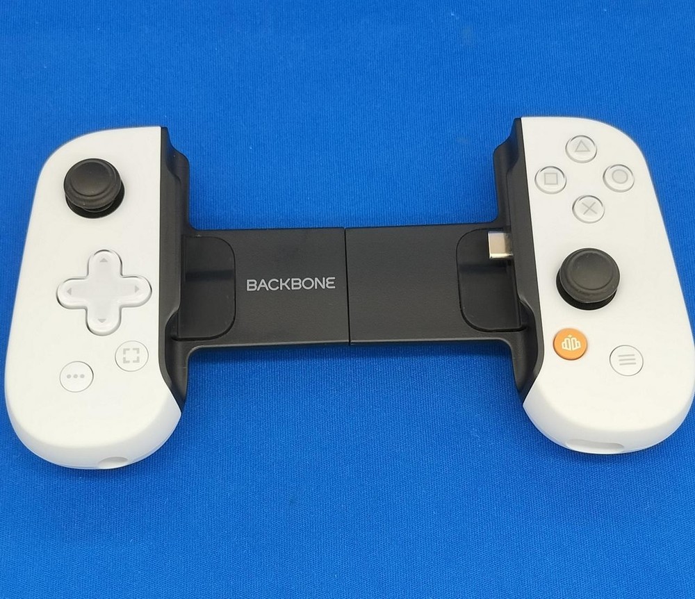 BACKBONE BB-51-W-S Mobile Game Controller for Smartphones, White, New