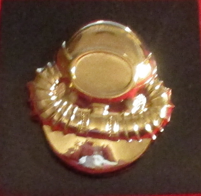 SCUBA DIVER BADGE IN GOLD