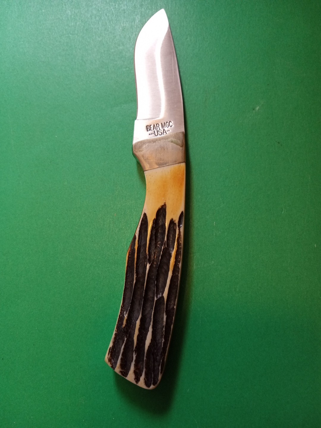 Bear and Son Cutlery USA India Stag Fixed Blade Knife NOS Box and Sheath