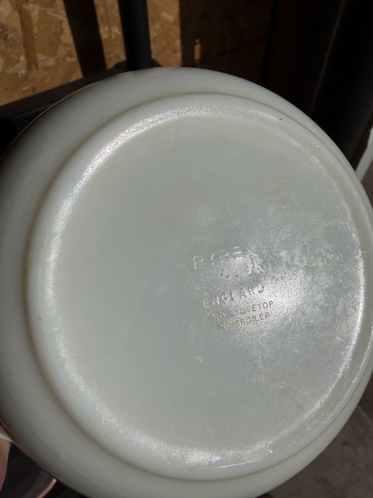 Pyrex Blue Iris Approx 6.5” Dia. X 2.75” Deep