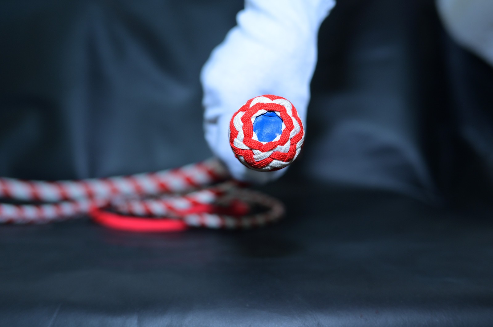 Para-cord Nylon whip Stars Design Whip 2.5 to 24 Feet Long 16 Strands Bullwhip