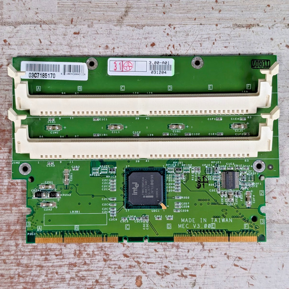 Memory DIMM Riser Card Intel FW82805AA Chip MEC V3.00