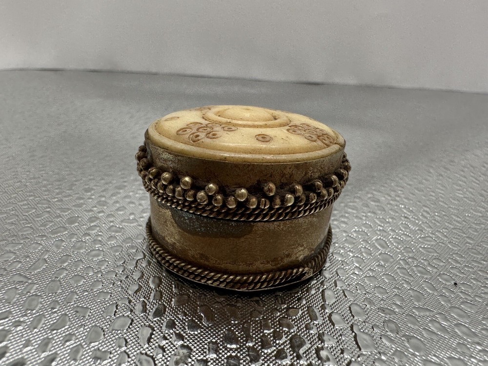 Spice Box 1x1.5"