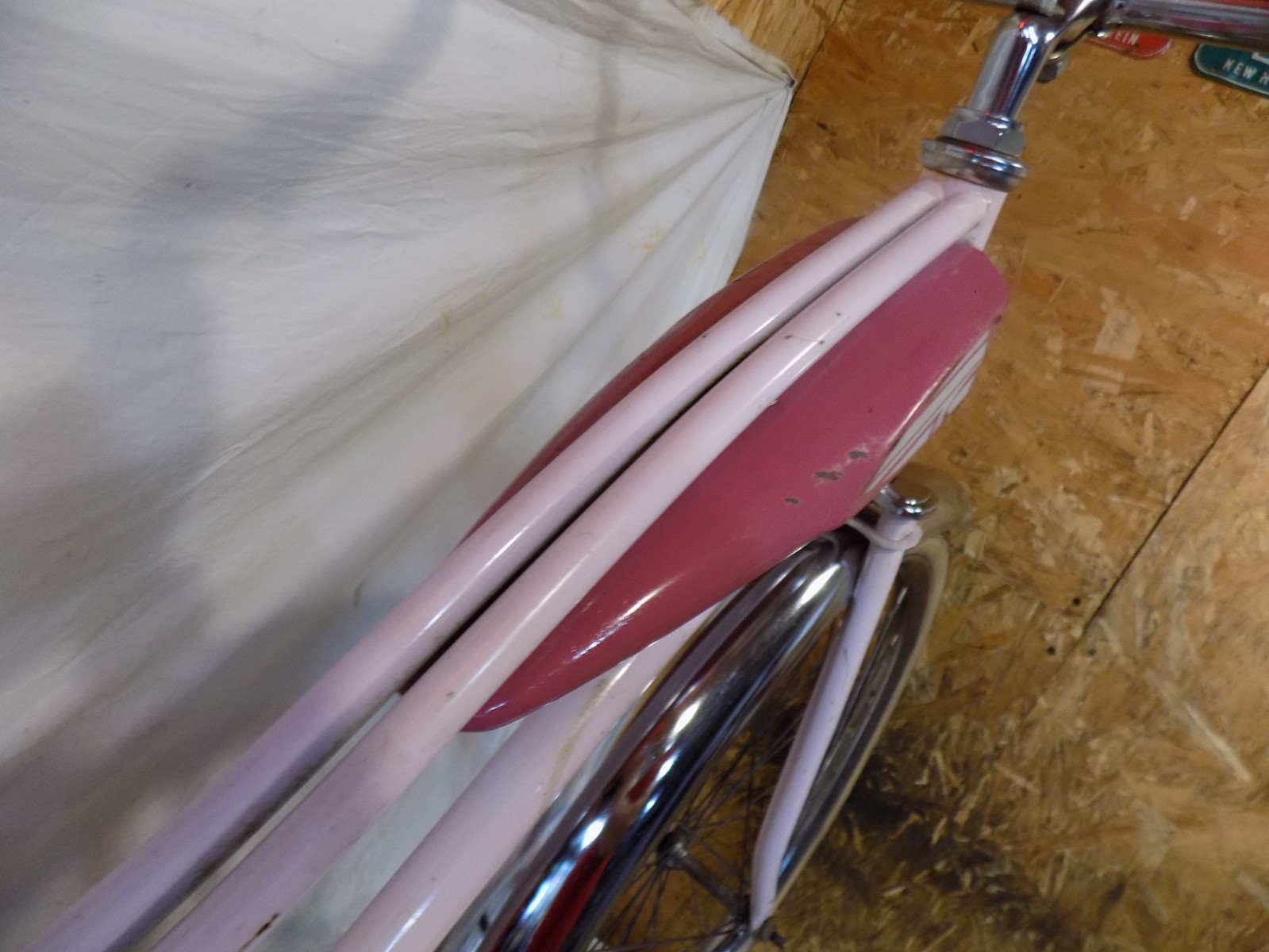 1960s ROLLFAST PINK LADIES TANK BIKE JC HIGGINS MURRAY JET RACK VINTAGE CUTE!