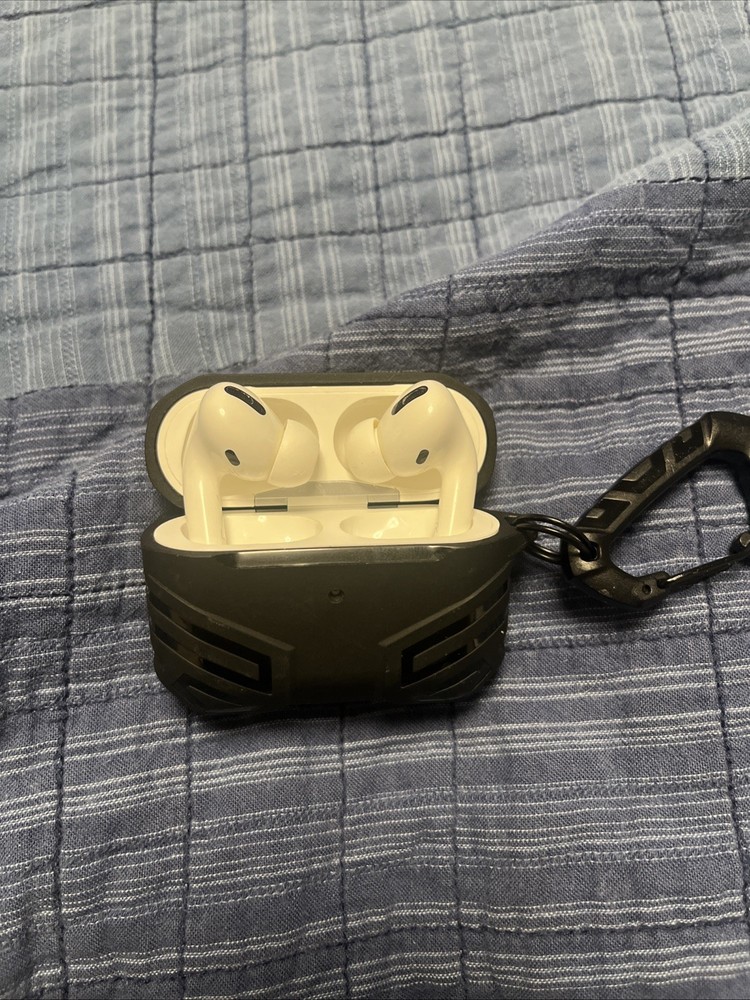 AirPod Pro 2 With Protective Case/keychain