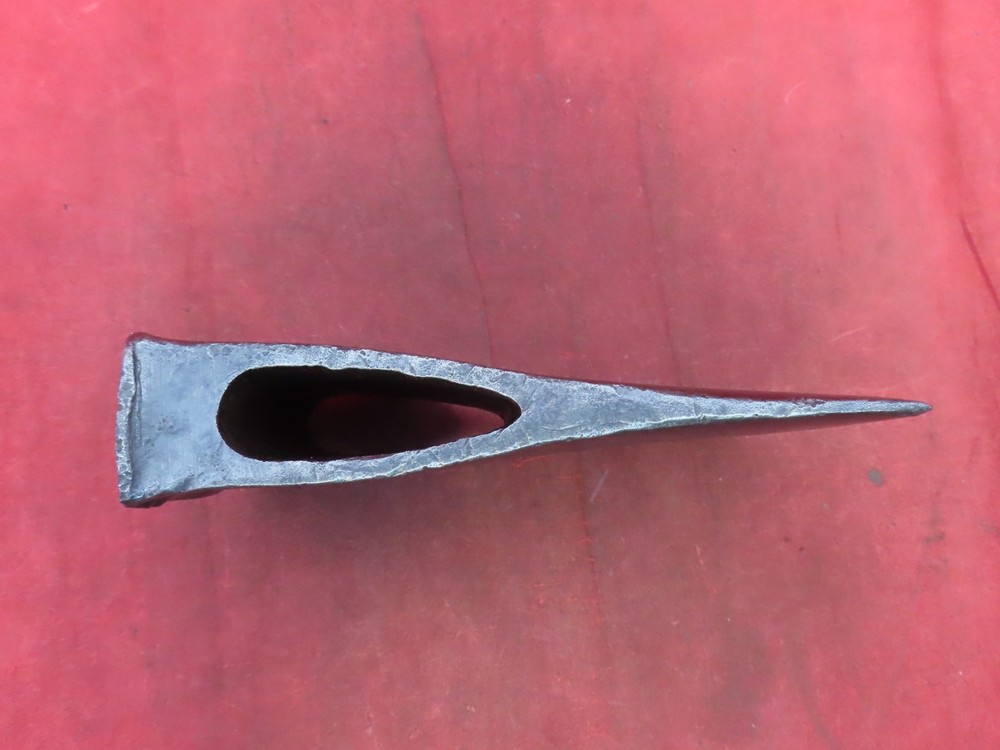 VTG ANTIQUE UNMARKED CAROLINA JERSEY PATTERN 4 lb 1 oz AXE HEAD LOGGING TOOL