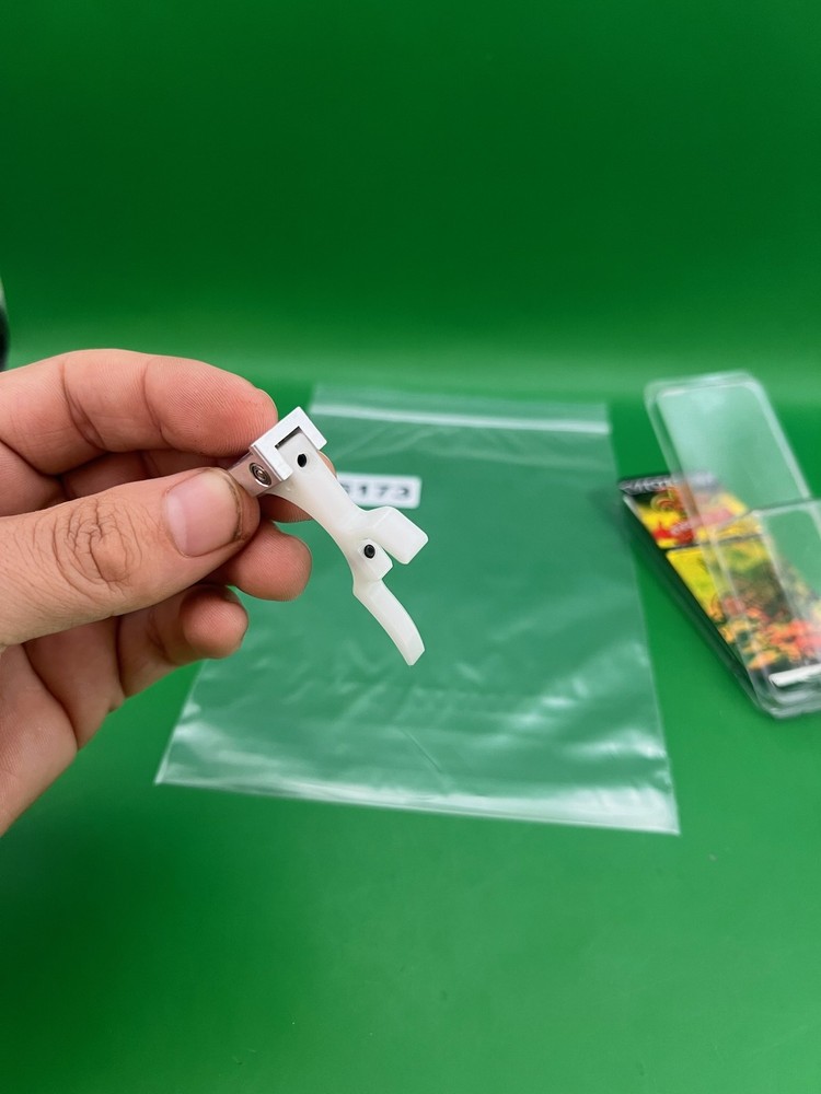 Violent Series ETEK 3AM/LT Scyther Trigger White