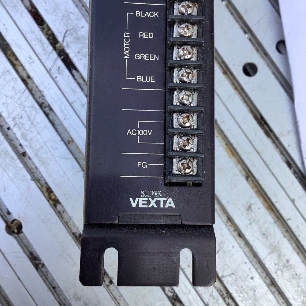 Oriental Motor UDX2140 2PH Driver Removed From The Working Machine