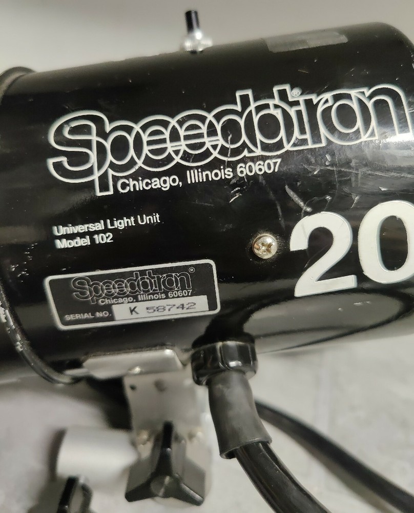 Speedotron Universal Light Head Unit Model 102 BULB NOT WORKING