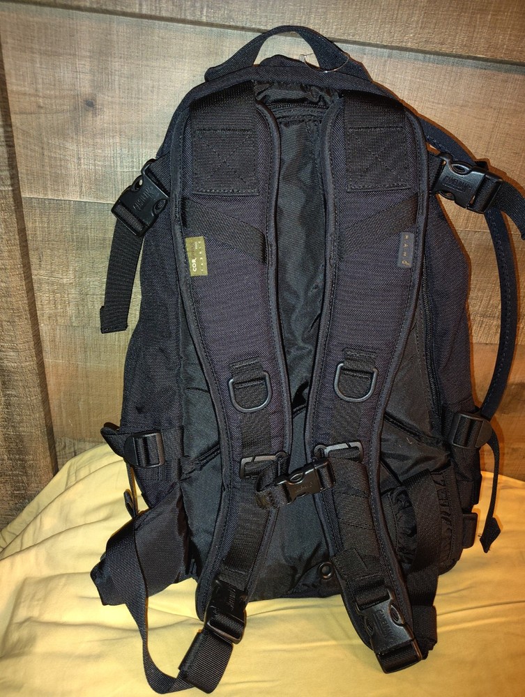 Camelbak 100 Oz Hawg Hydration System Maximum Gear Backpack - Black