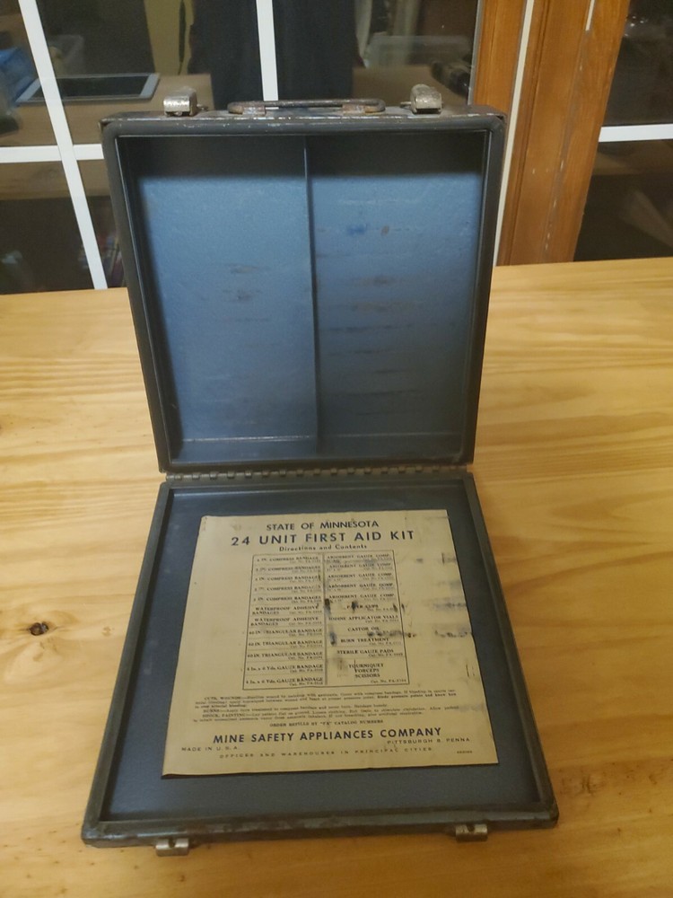 MSA state Minnesota 24 unit first aid kit Case