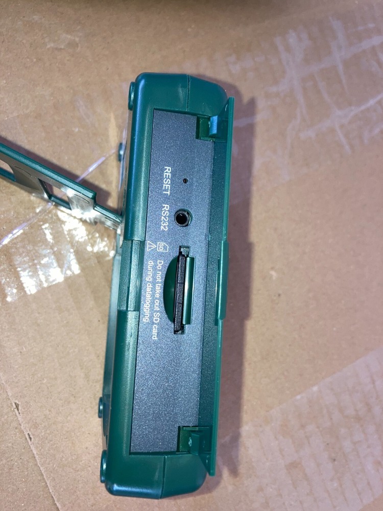 EXTECH SD500 Humidity/Temperature Datalogger 5WYV9 (Missing Battery Cover)