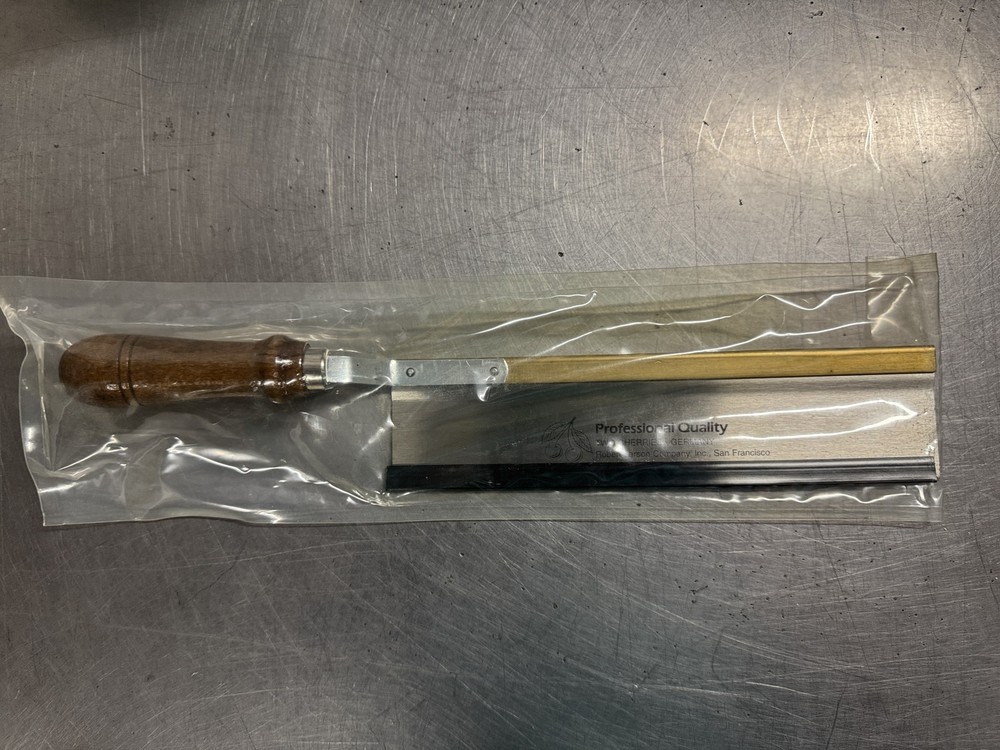 Professional Quality Two Cherries Germany Saw