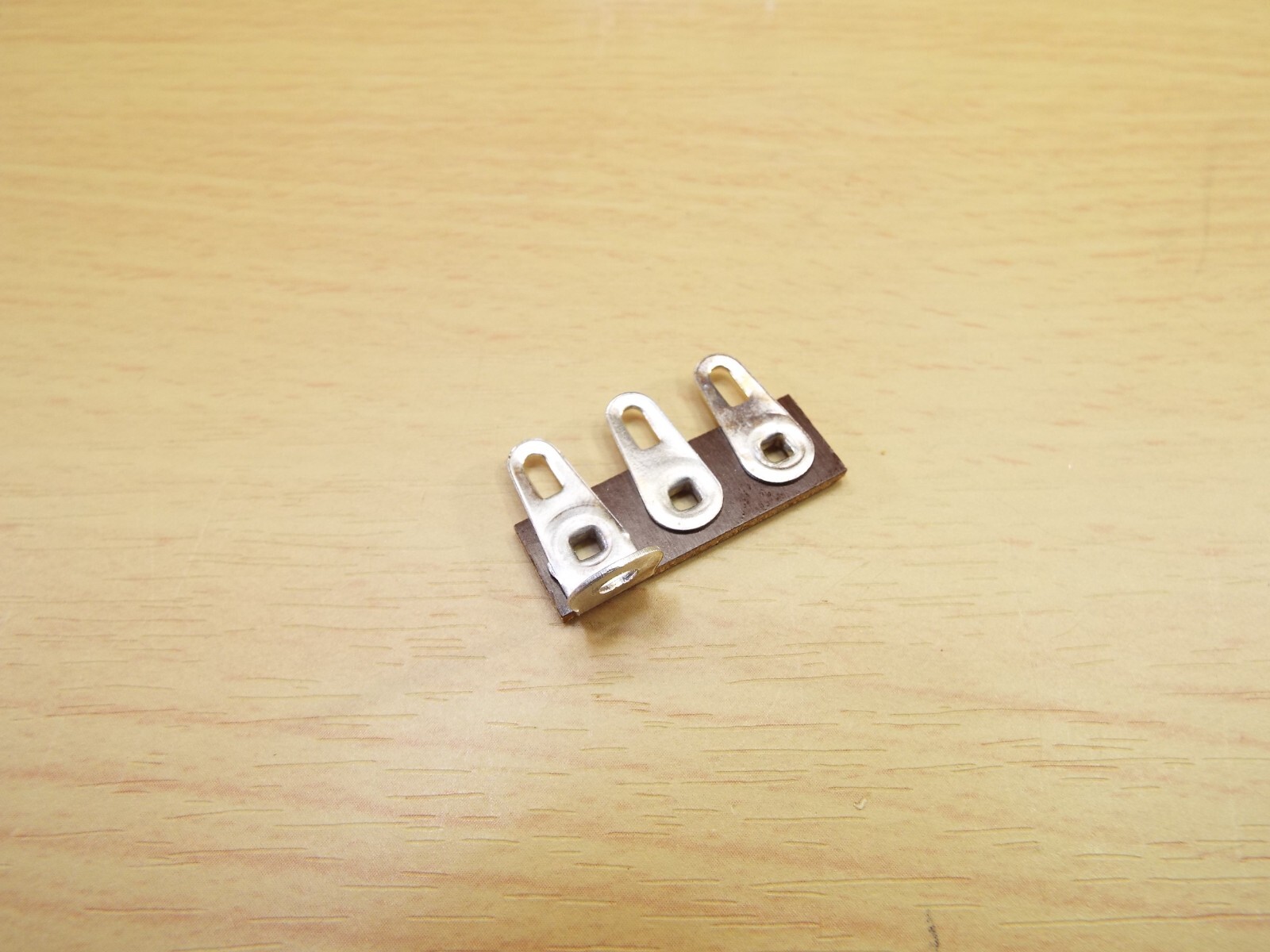 QTY6 PHENOLIC HD LARGE 3 LUG TERMINAL SOLDER STRIP 1 COMMON CHASSIS GROUND TAB