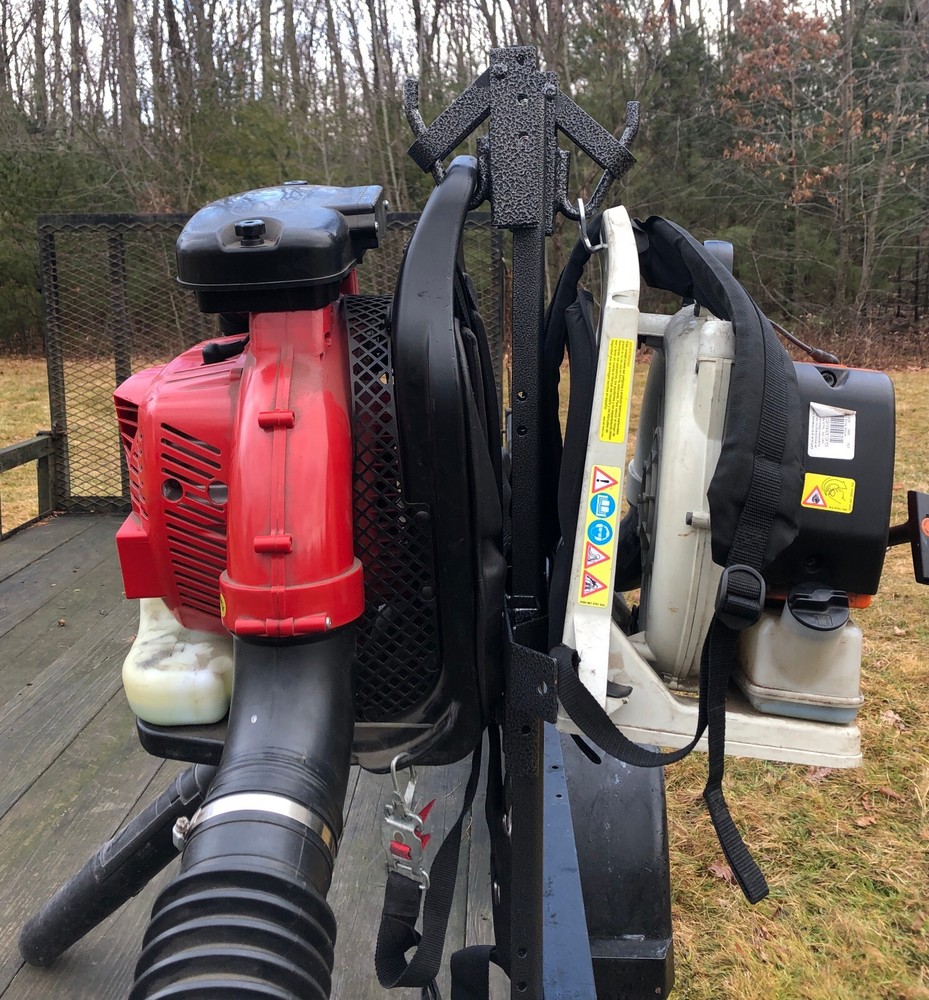 PK-19 2-Place Backpack Blower Rack