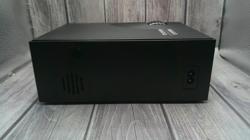 C7 Wireless Mini Projector, Black