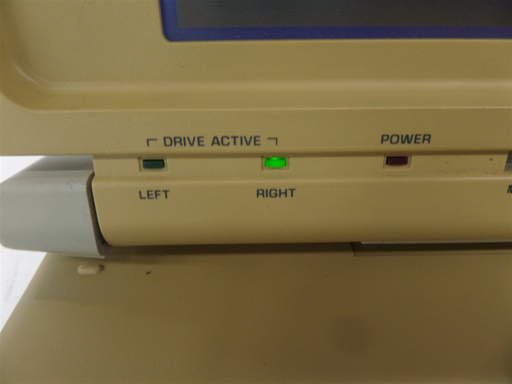 Vintage Zenith Data Systems ZFL-184-01 Laptop - Disk Error