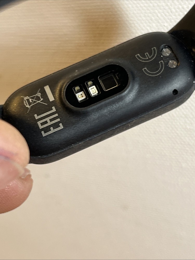Fitbit EAC Watch Black Needs Condition Unknown