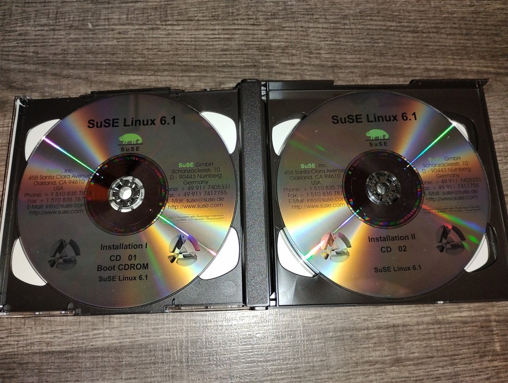 SuSE Linux 6.1 Operating System Software PC CD-ROM 5-disc Set Installation 1999
