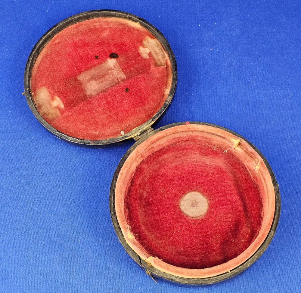 Antique Brass Surveyor's POCKET COMPASS Functioning Needle Lock Original Case