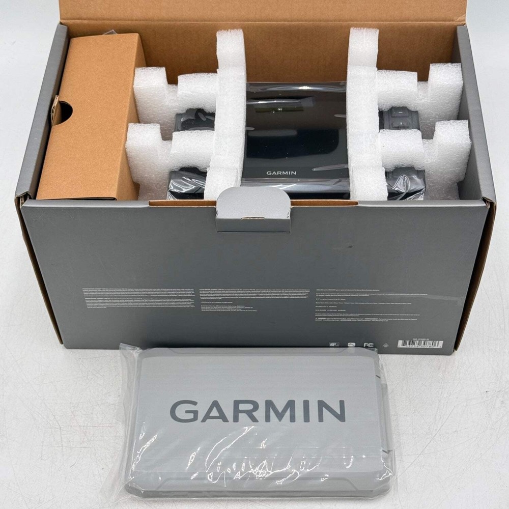 New GARMIN Echomap UHD2 63SV + Transducer 6" Touchscreen Chartplotter Sonar Comb